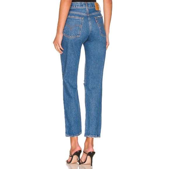 Levi's Premium Wedgie Straight Jeans Size 27 - Picture 2 of 13